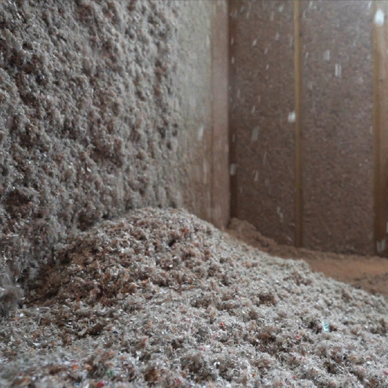 アップルゲートセルロース断熱施工